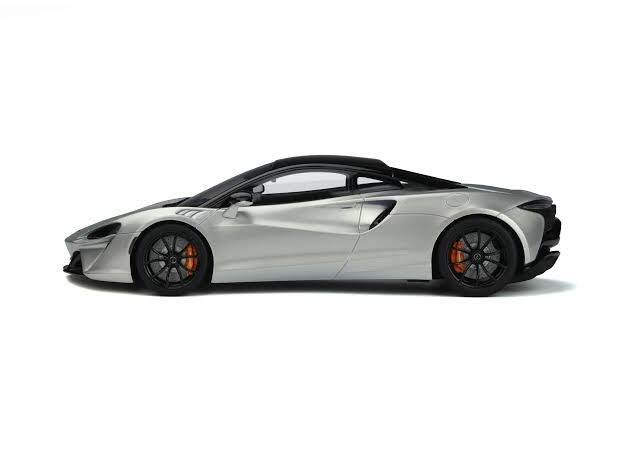 MCLAREN ARTURA SPYDER
